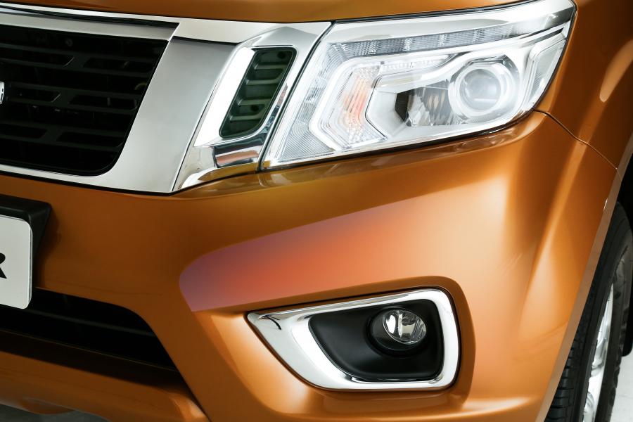 Детали экстерьера Nissan Frontier Double Cab 2016 года  (BR) (фото 26 из 40)